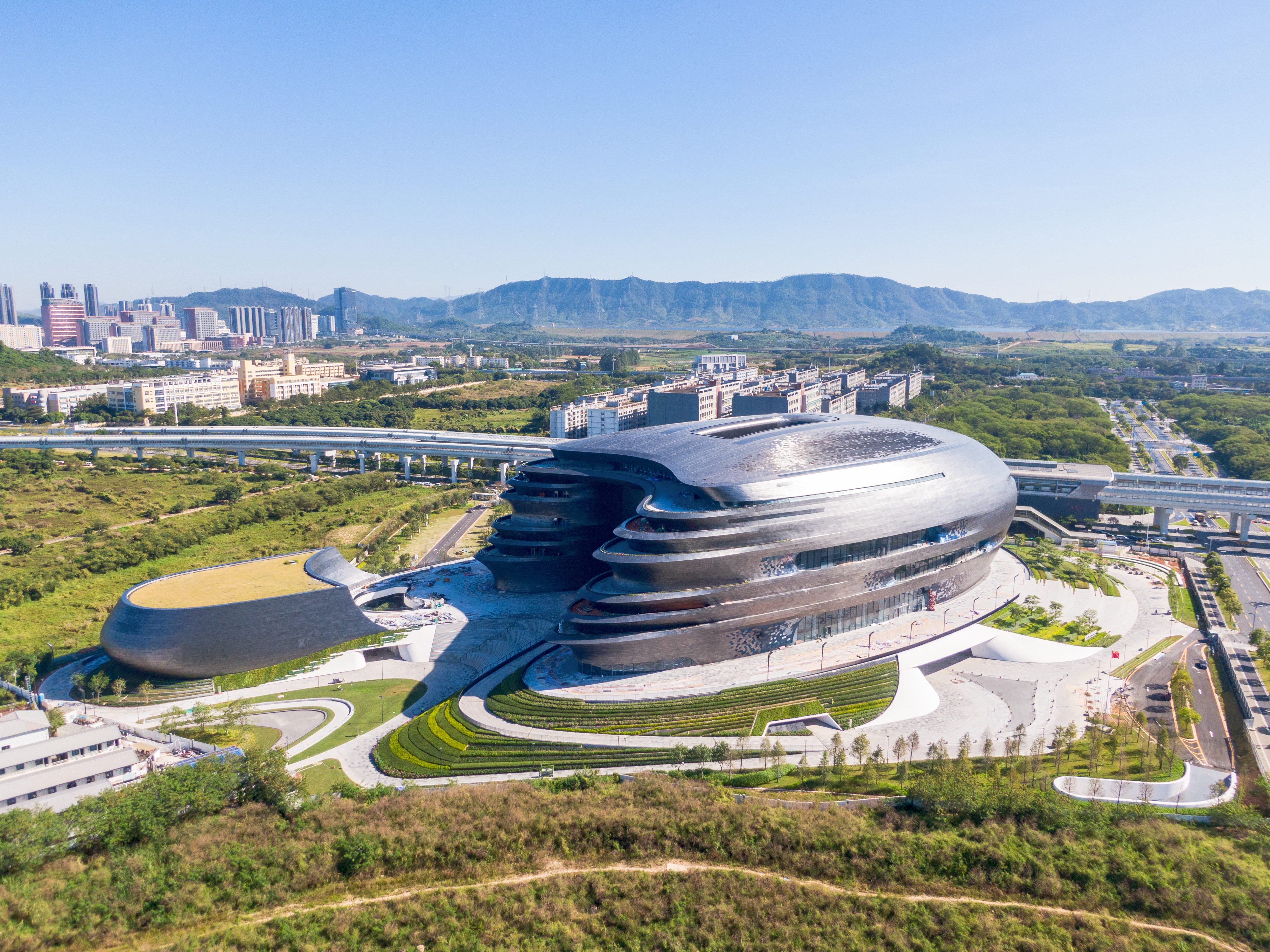 科技馆.jpg